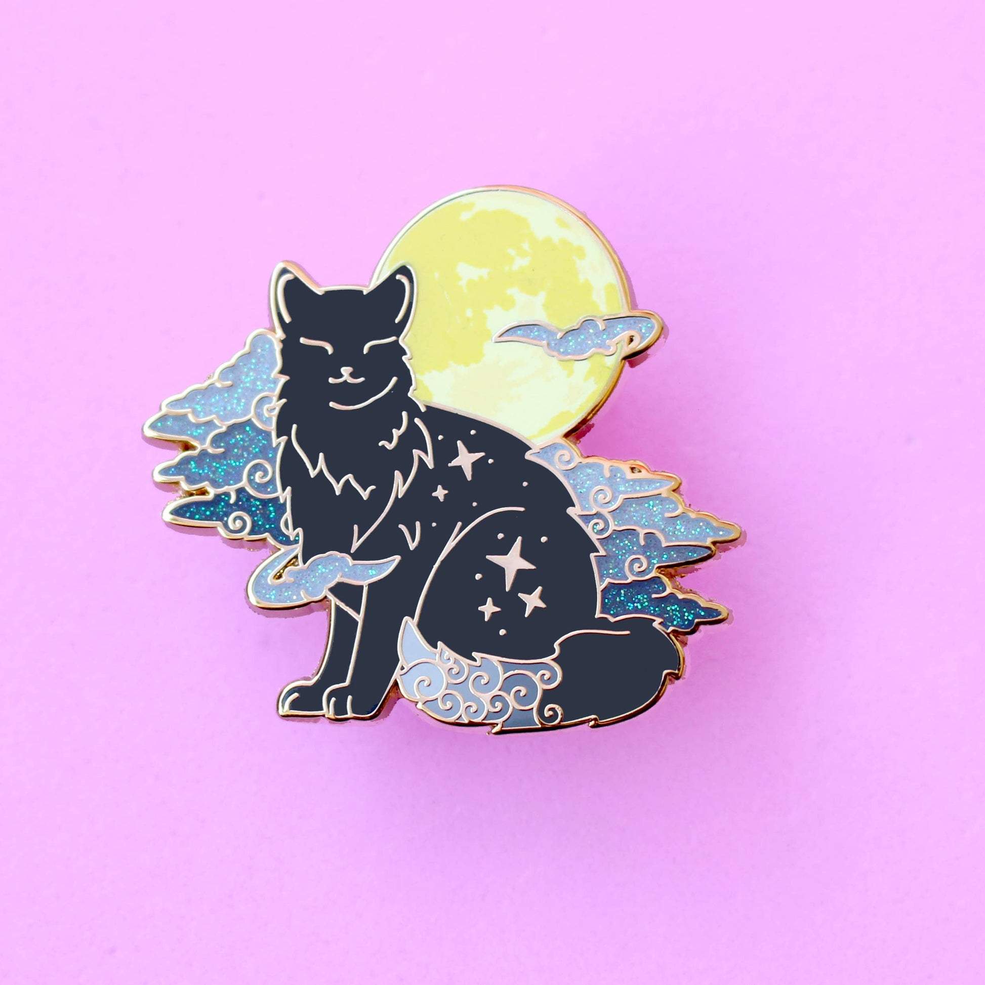 Fog Cat Enamel Pin