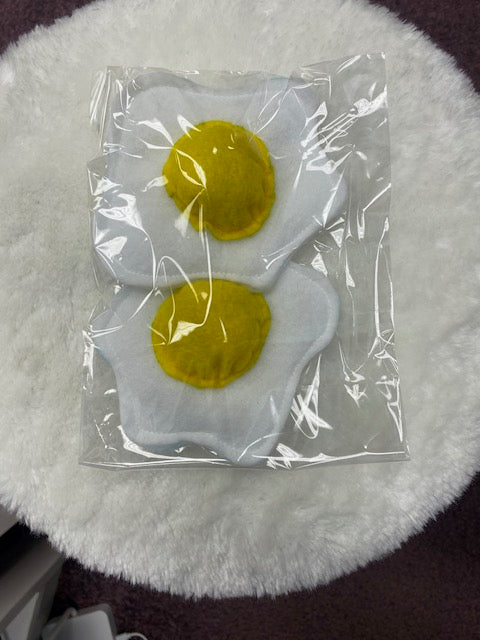 Catnip Eggs