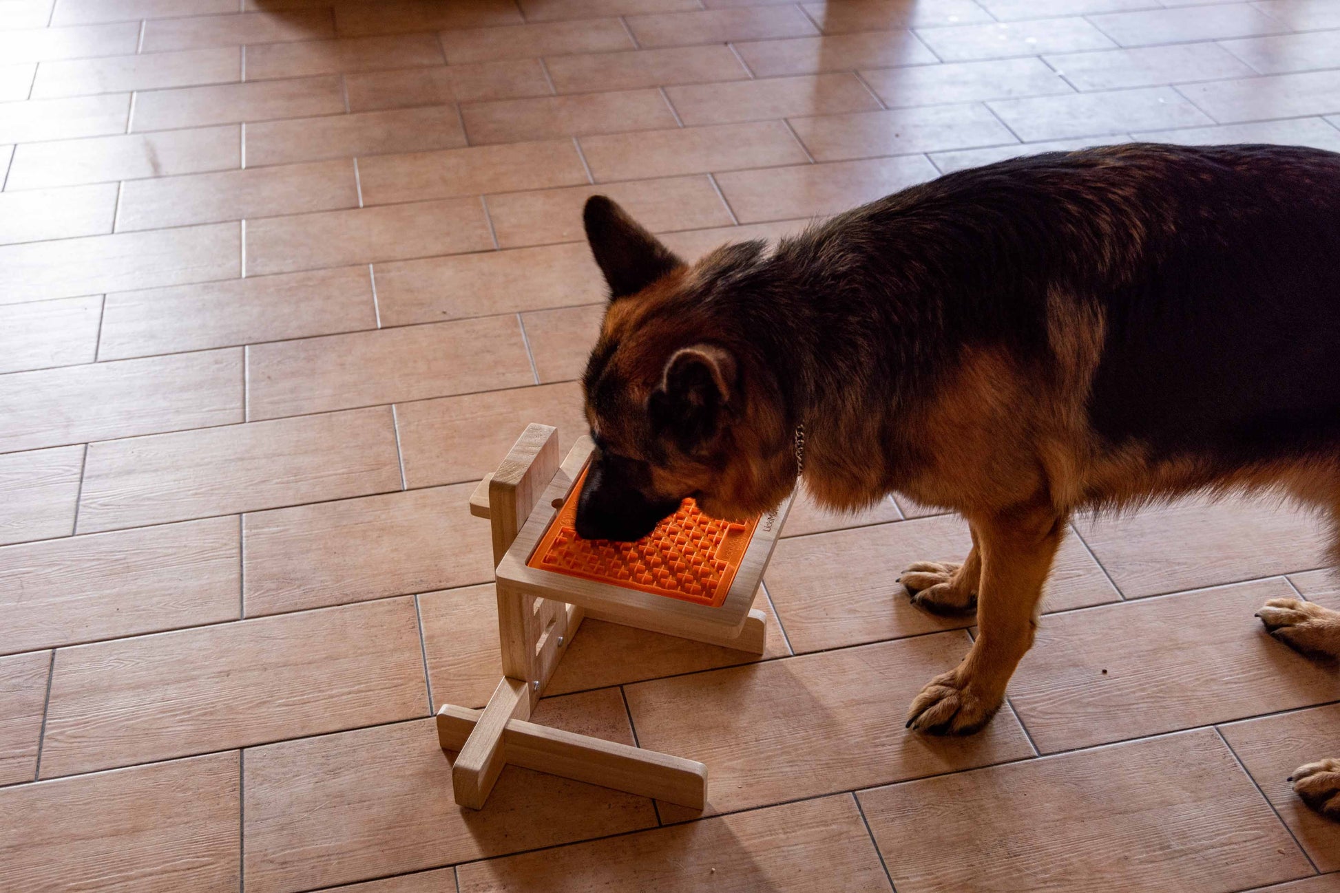 LickiMat Eco Wooden Keepers and Risers: Whisker Riser (Cat fish mats)
